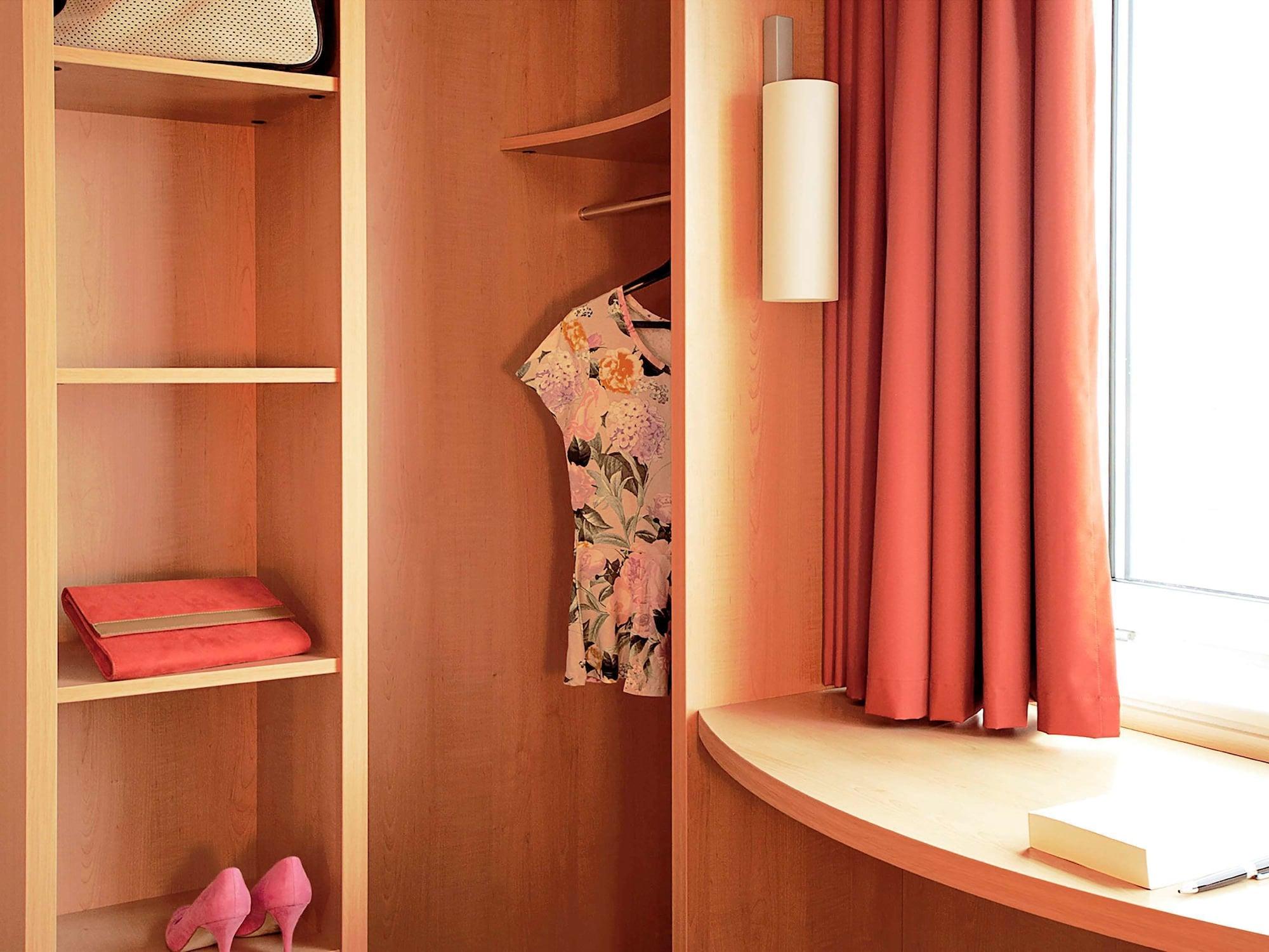 B&B Hotel Les Sables-D'Olonne Centre Gare Exterior foto