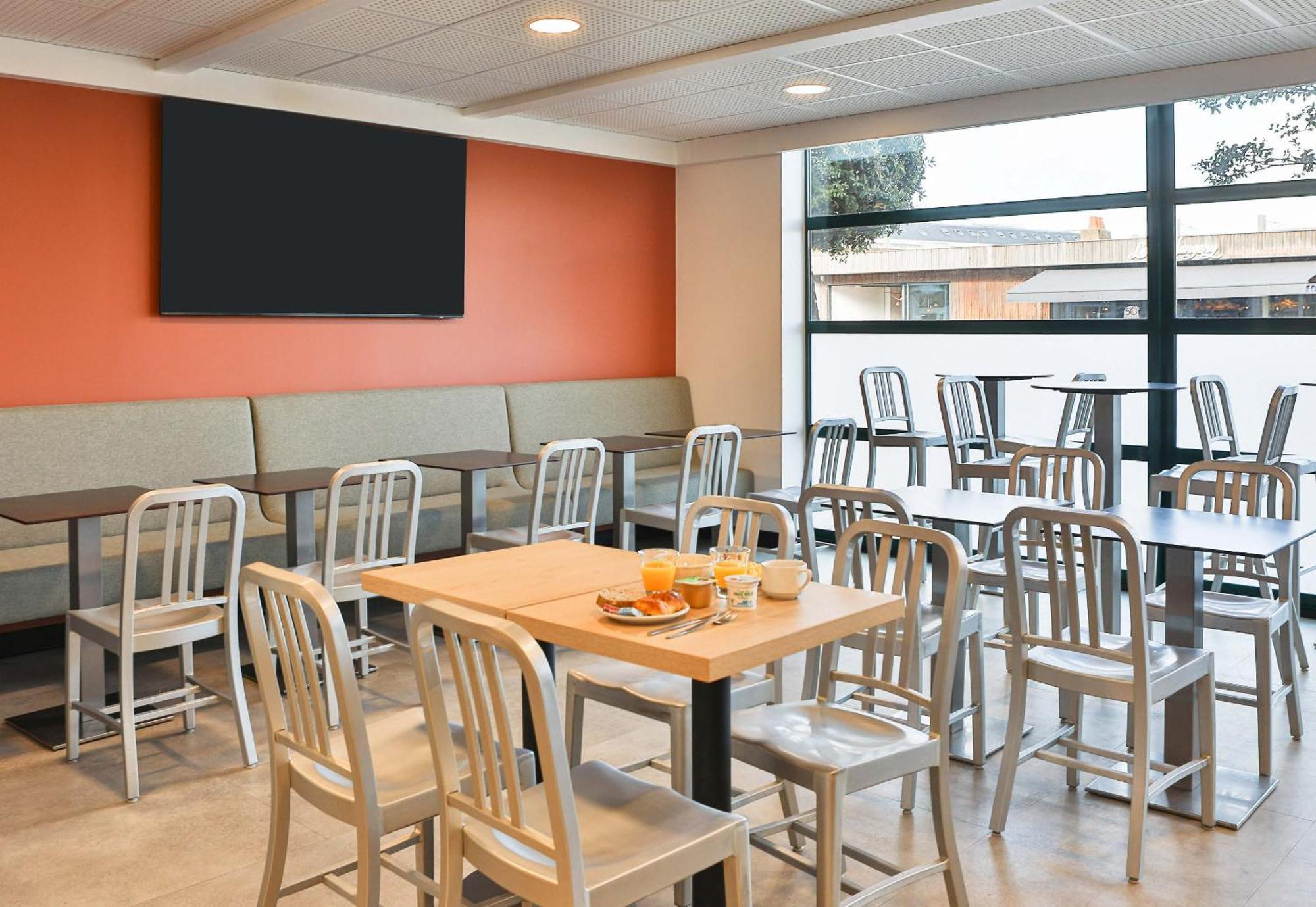 B&B Hotel Les Sables-D'Olonne Centre Gare Exterior foto
