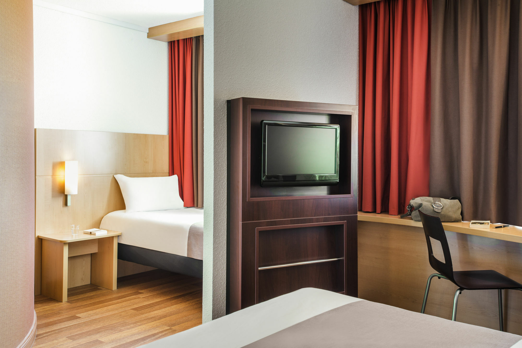 B&B Hotel Les Sables-D'Olonne Centre Gare Exterior foto